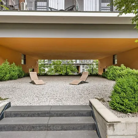 Апартаменты Ac 1-room Apartment, Balcony, Zuzany Chalupovej 14a *